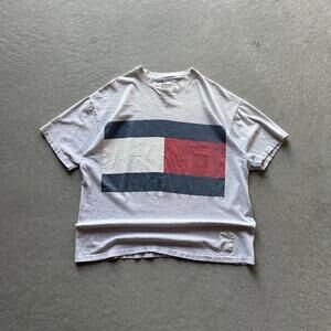 Vintage 90s Tommy Hilfiger Big Logo T-Shirt